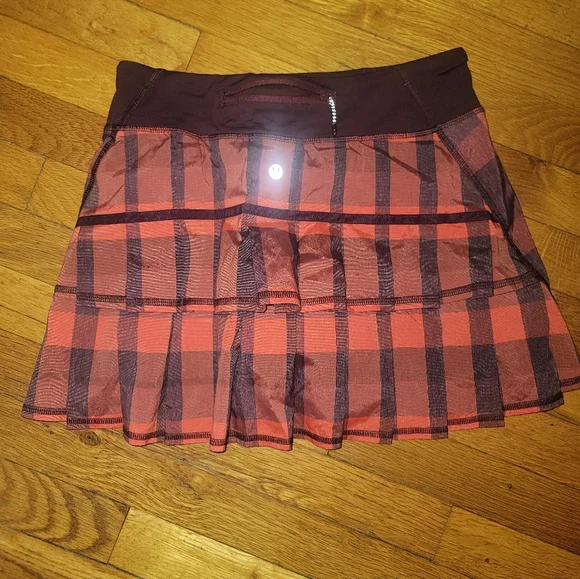 Lululemon Run Pace Setter Skirt *2-way Stretch - Picture 5 of 9